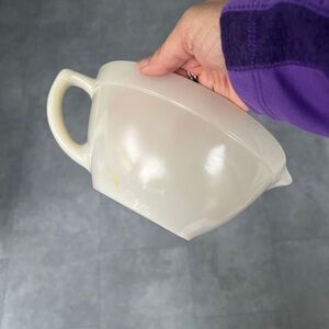 Fire-King Oven Ware milkglass Batter bowl 2 qt